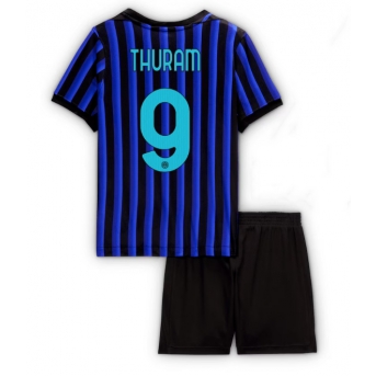 Billige Fotballdrakt Inter Milan Marcus Thuram #9 Replika Hjemmedraktsett Barn 2025-26 Kortermet (med bukser)